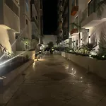 Palm Court Luxe Stay